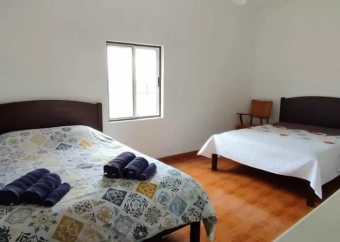 Semesterbostad Casa Dos Fenais *